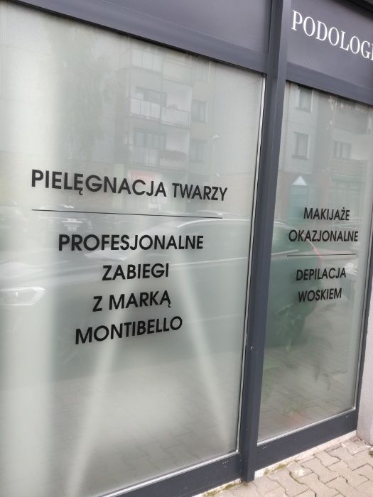 Wyklejanie szyb okien folią mrożoną szronioną matową Poznań Wlkp Tanio