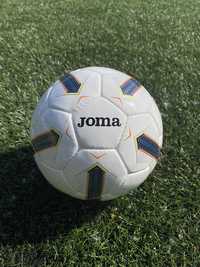 М'яч для футболу професійний та напівпрофесій Joma.