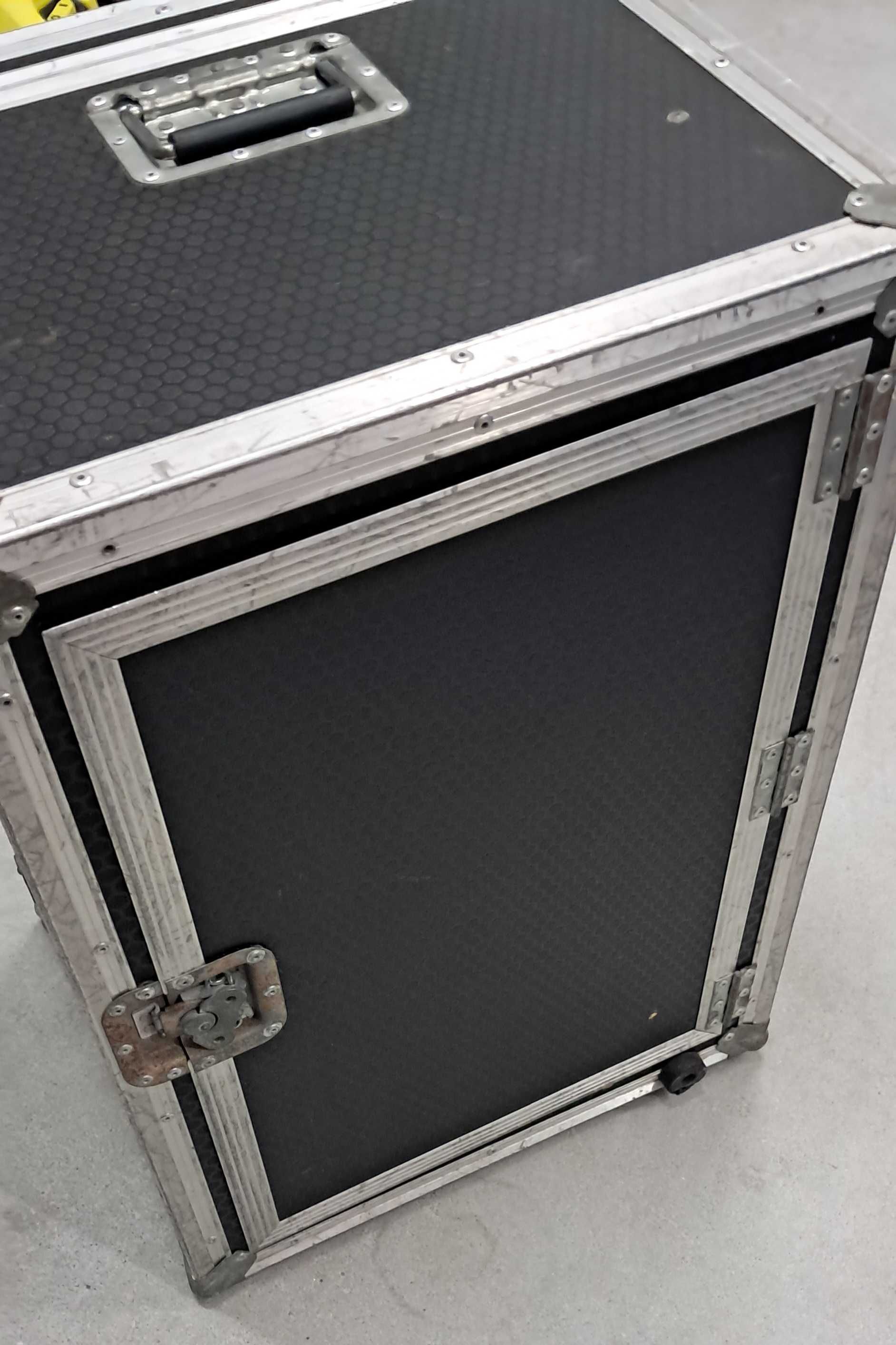 QUADRO ELÉCTRICO TRIFÁSICO 63A (usado)