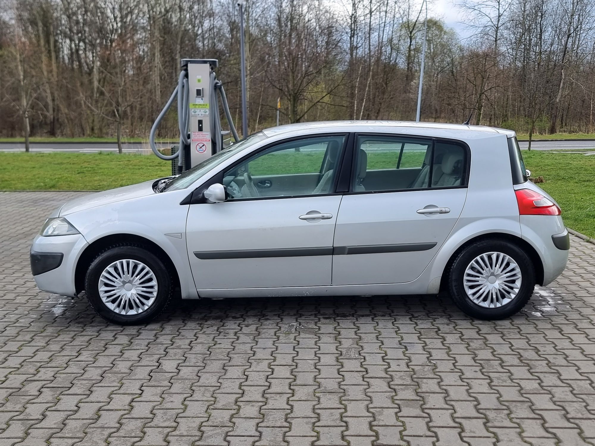 Renault Megane 2006r Lift  5 drzwi 1.5 DCI  Klimatyzacja