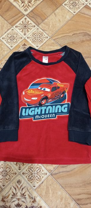 Кофточки на мальчика 4-5лет