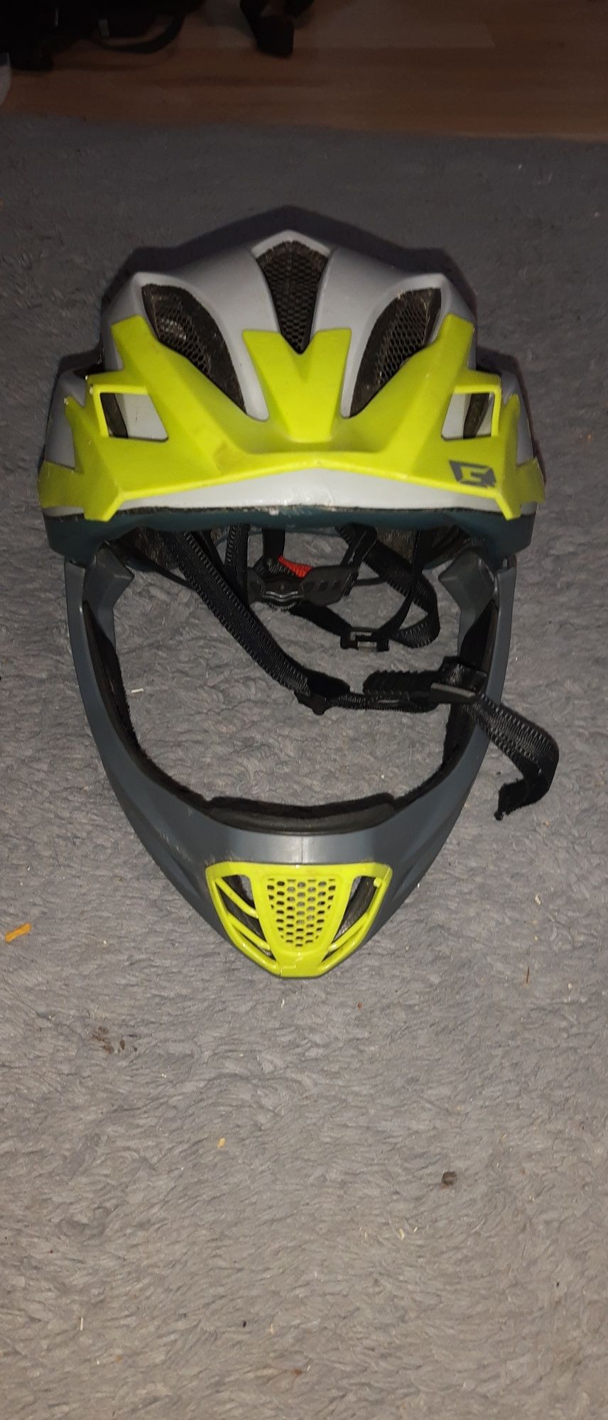 Kask rowerowy cratoni
