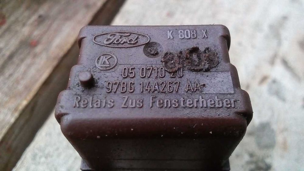 Реле склопідйомника 97BG-14A267-AA Фокус Мк1 Мондео Мк2 + фішка