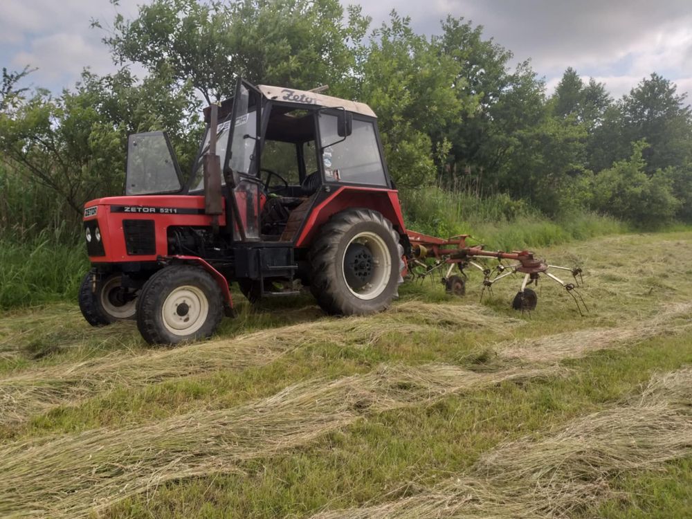 Sprzedam traktor Zetor 5211