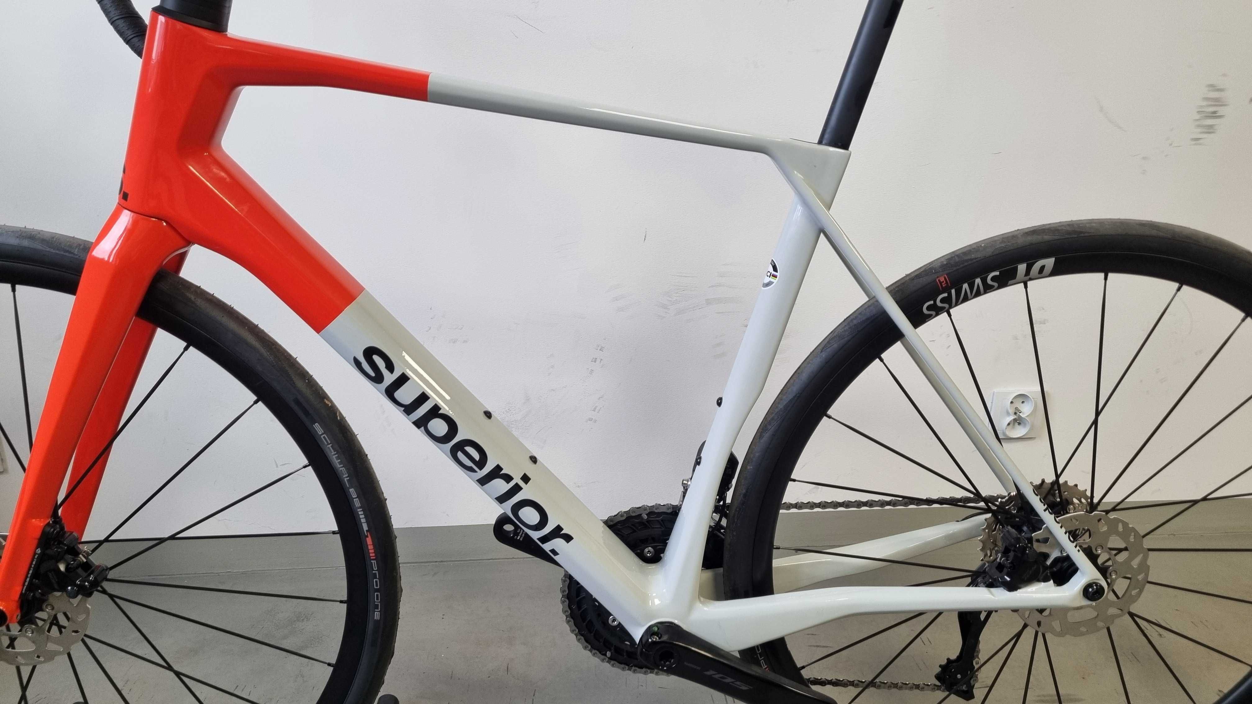 Rower szosowy Superior XR 9.5 GF Shimano 105 di2 2x12 carbon L