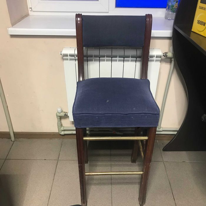 Продам стулья барные,компьютерные