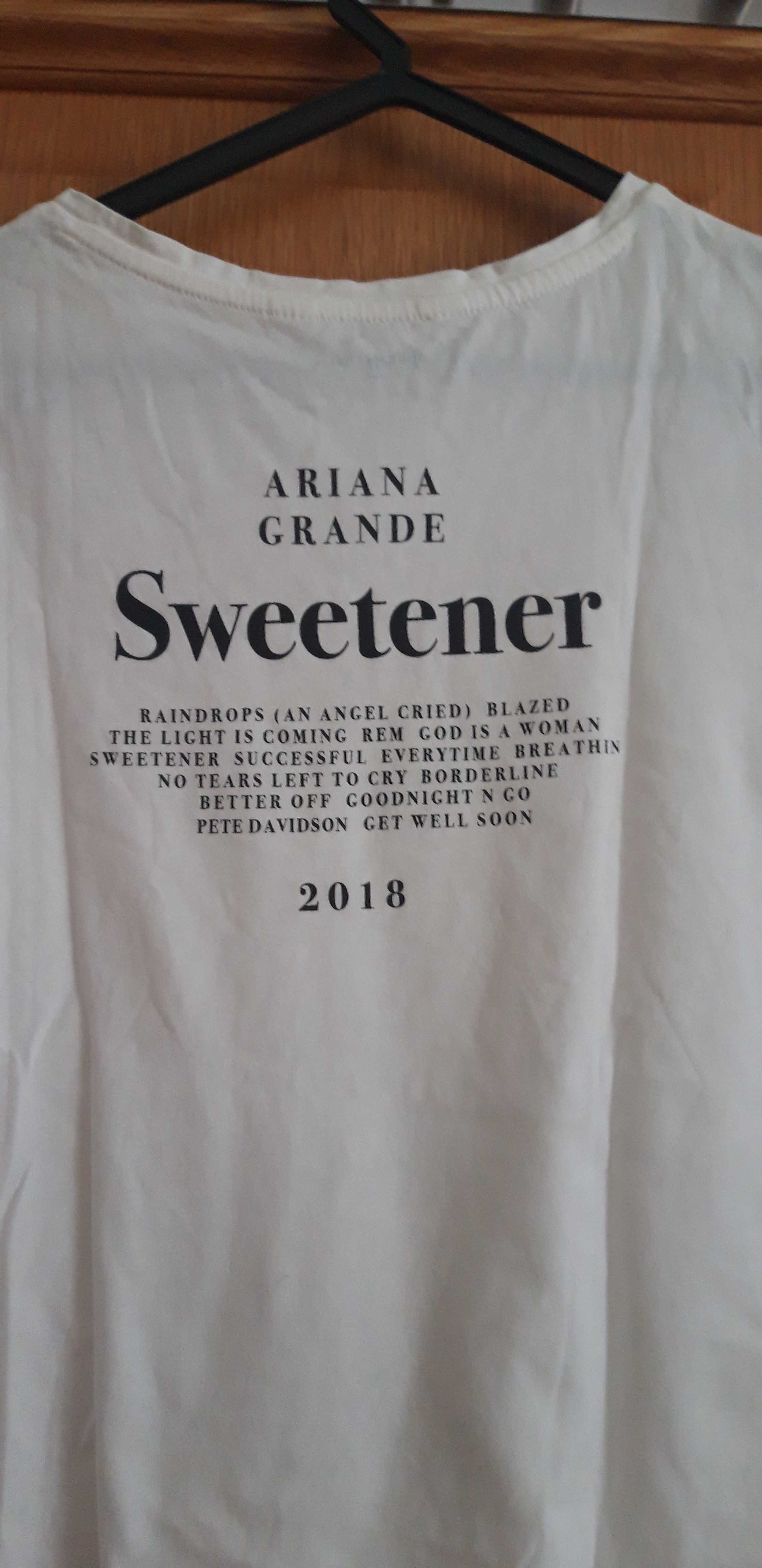 T-shirt Ariana grande