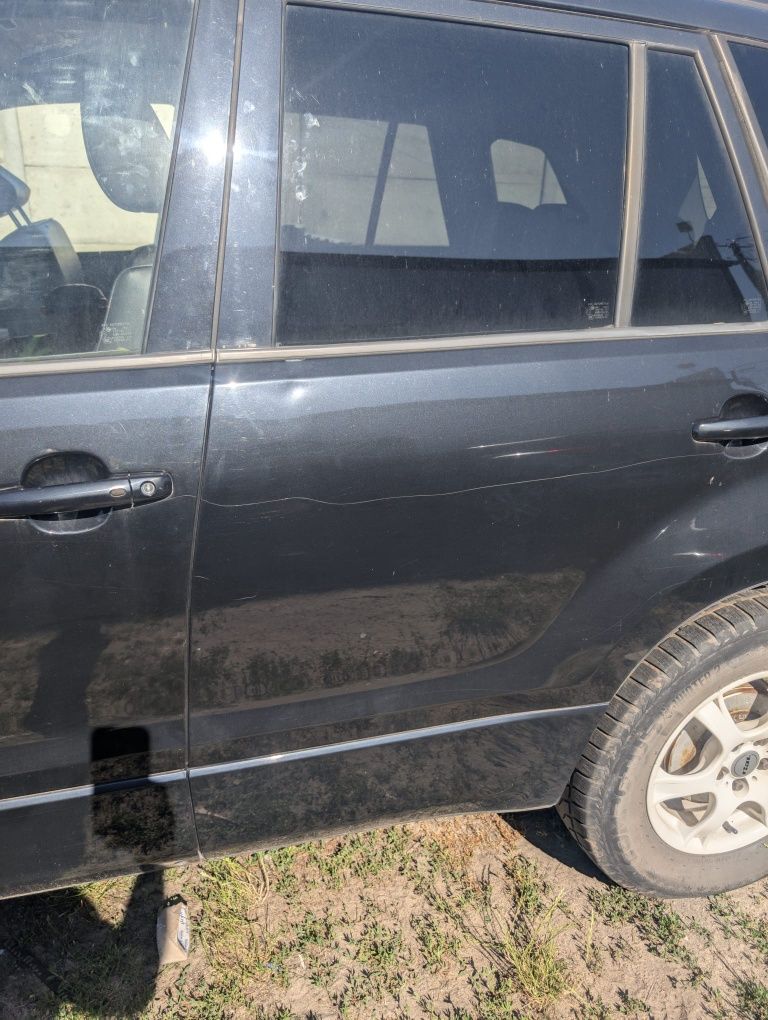 Drzwi prawe lewe tył przód Suzuki grand Vitara 2 II