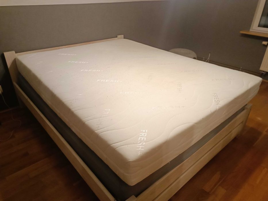 Materac sprężynowy 140x200cm