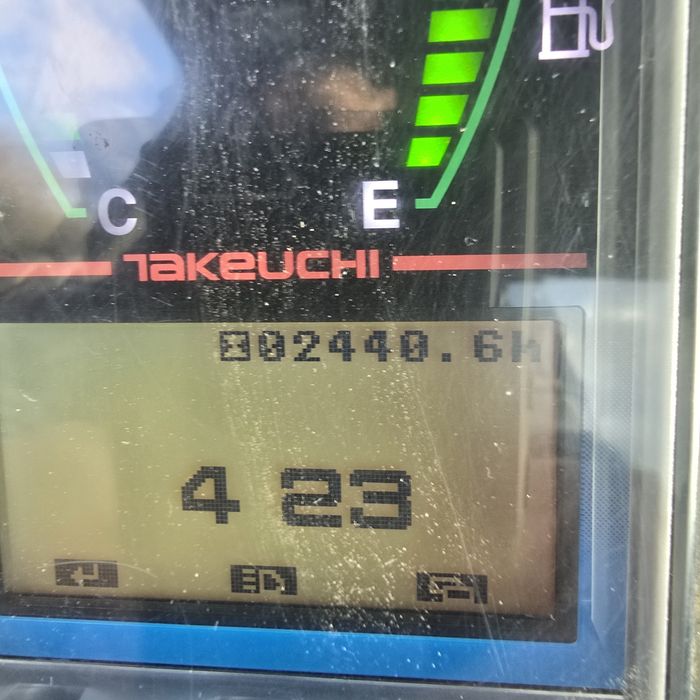 Mini Koparka Tekeuchi 216