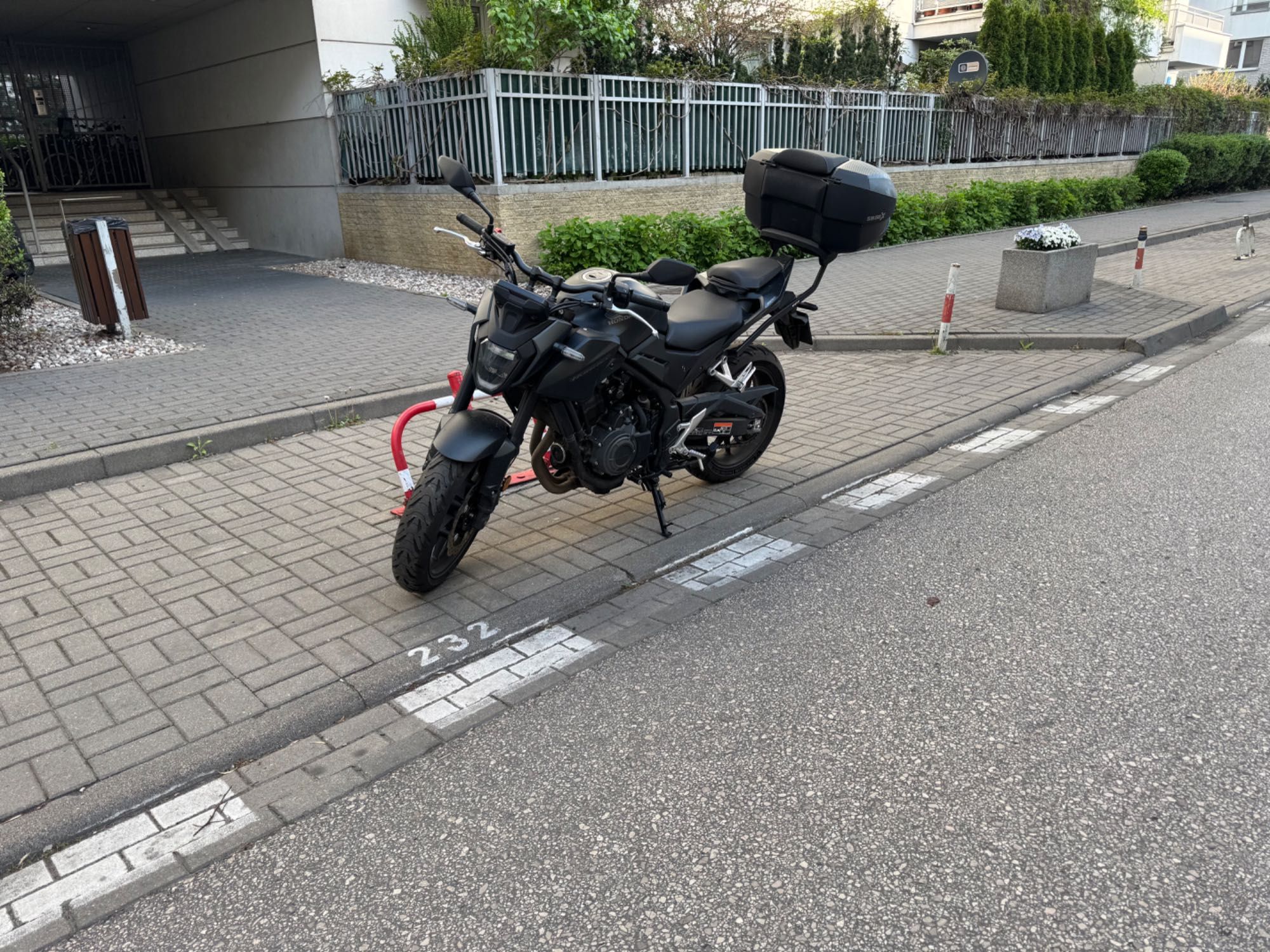 Sprzedam Honda CB 500 Hornet lub zamienię na większy np. CB650R