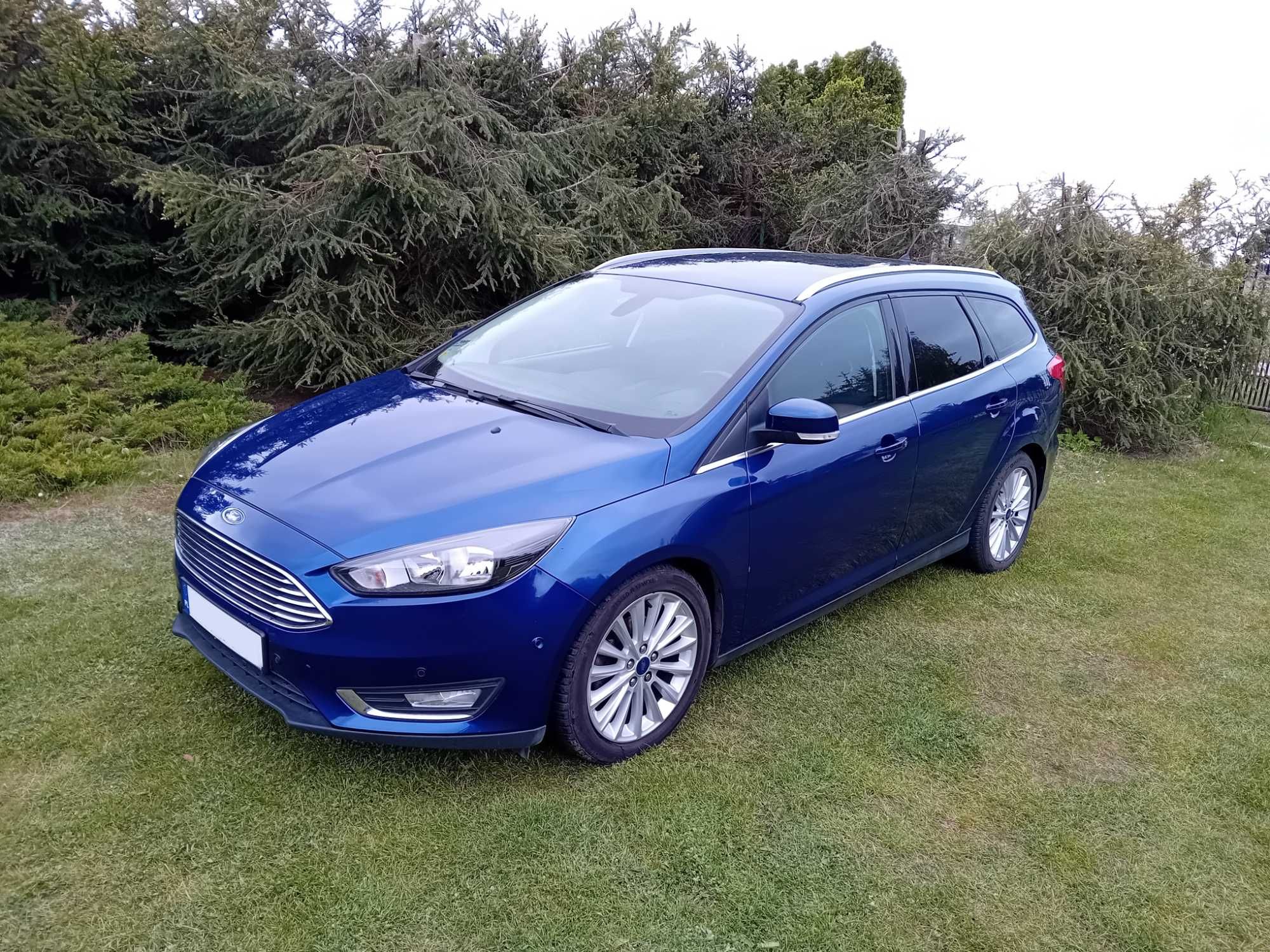 Ford Focus Kombi 1.0 EcoBoost Start-Stop - bogata wersja