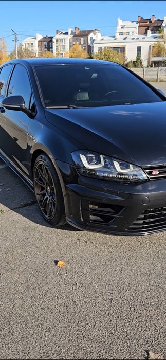 Golf R 2016 год 385 л.с