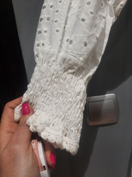 Biala sukienka boho