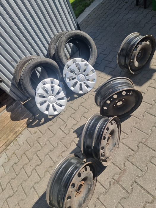 Komplet opon letnich Dunlop 185/60/15 2025 kołpaki felgi skoda fabia 3