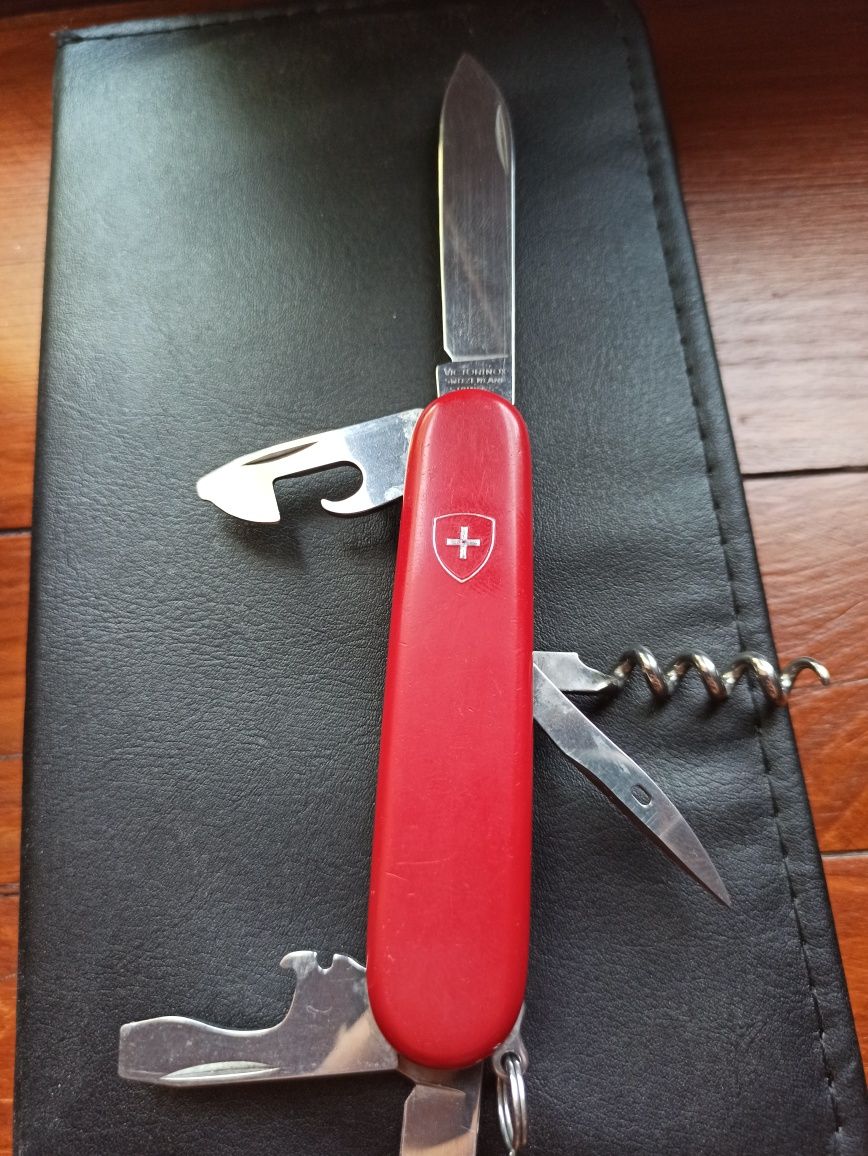 Нож Victorinox Spartan винтаж. Нож Victorinox винтажный.