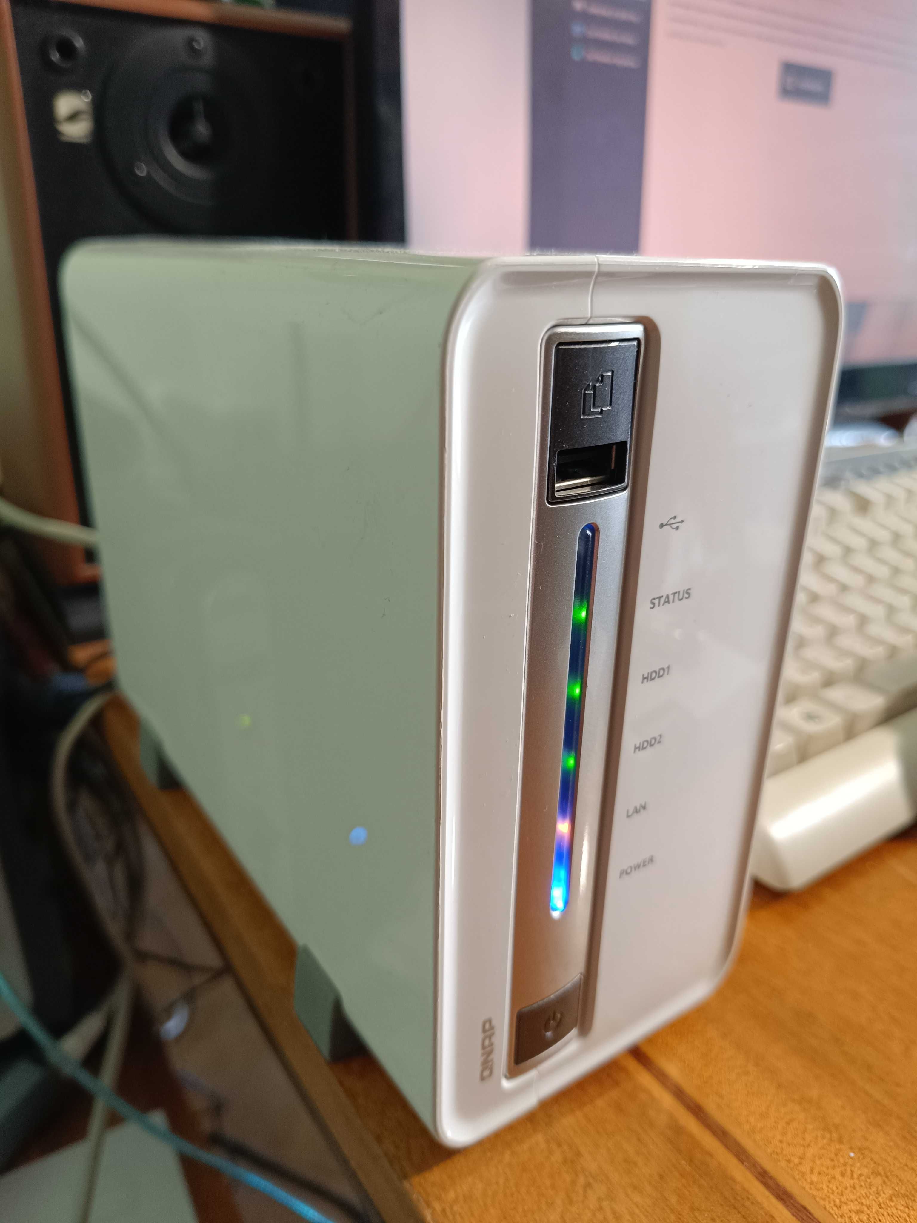Мережеве сховище QNAP TS-210 NAS з серверими дисками 6Tb
