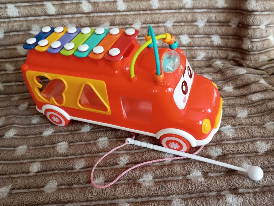 Шкільний автобус ксилофон сортер