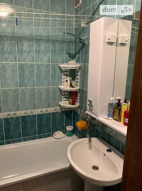 Продаж 3-х кімнатної квартири в гарному районі.№2887