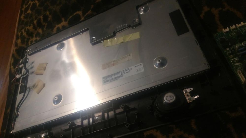 LG 22LS4R  ,t200xw02 v 0 матриця ,EAX32382702 mai board
EAX32382702 ma