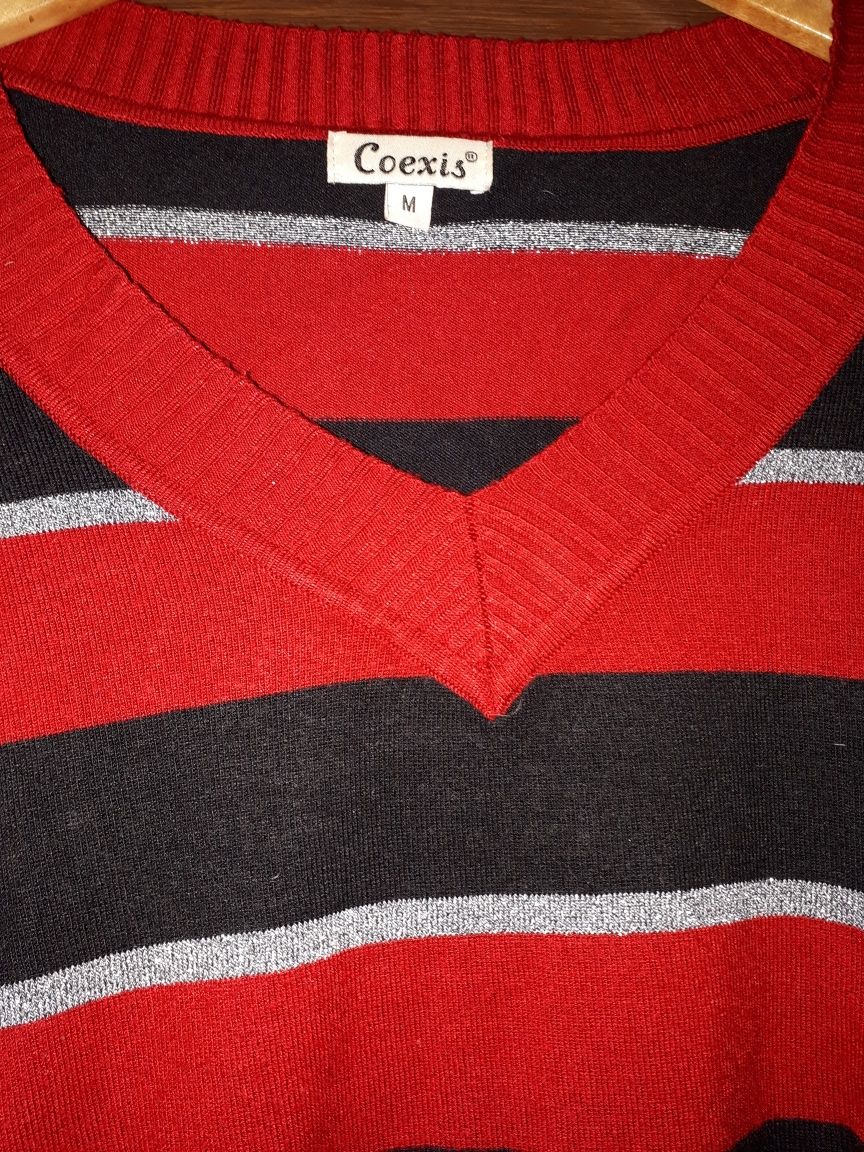 Sweterek paski czerwony M/L