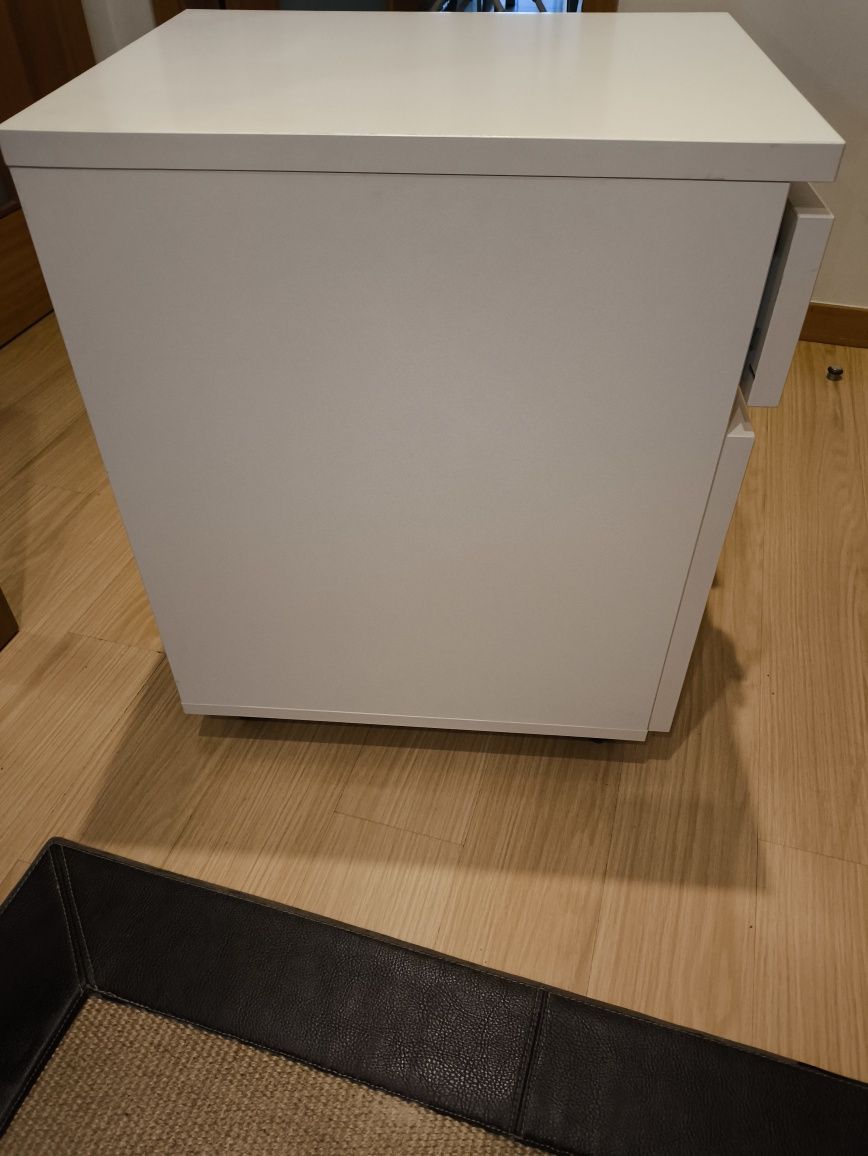 Móvel Branco c/Gavetas  40x51x63 - Muito Versátil