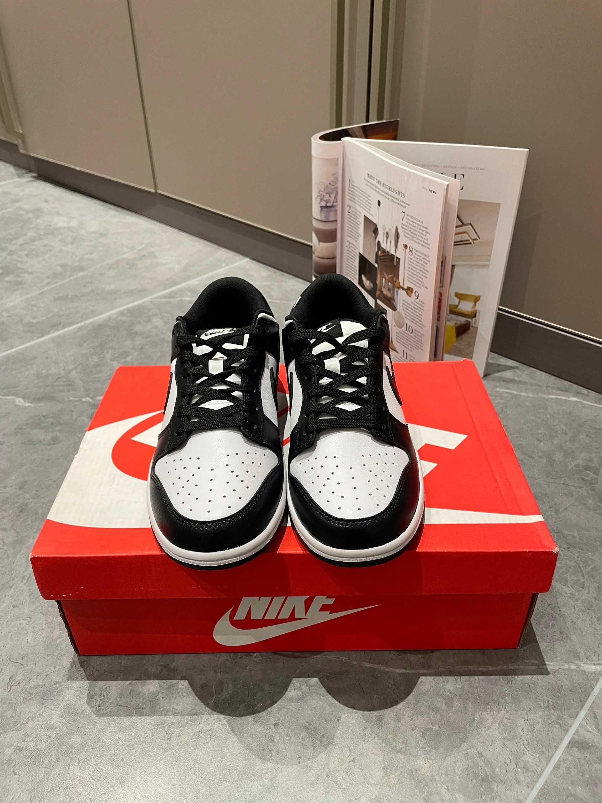 Nike Dunk Low Retro White Black Panda 42