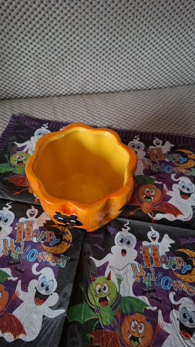 Doniczka osłonka dynia