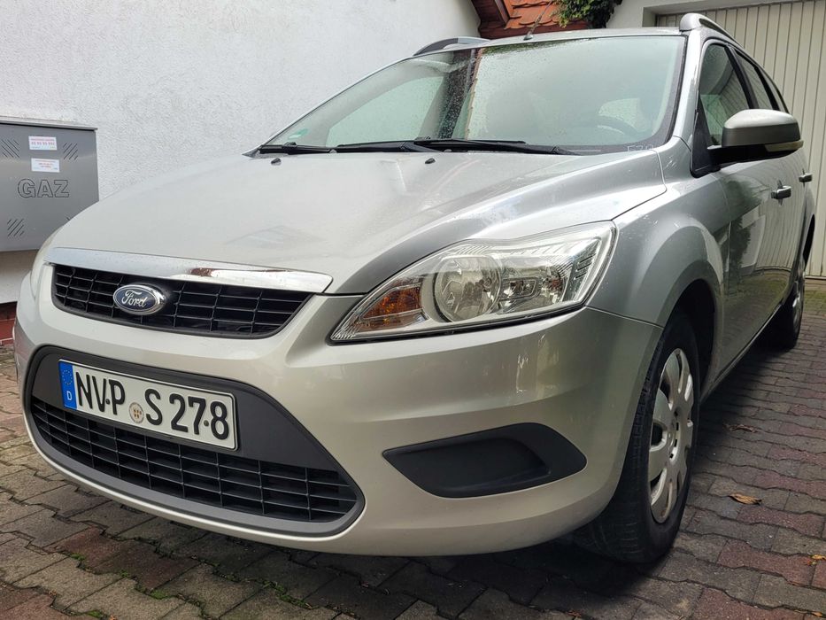 Ford Focus 1.6 Benzyna 100 KM Opłacony Klima Parktronik Z Niemiec