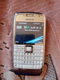 Мобільний телефон Nokia E71-1