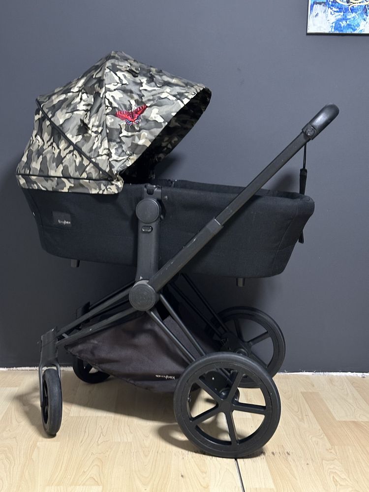 Люлька Cybex Priam Lux +Шасі