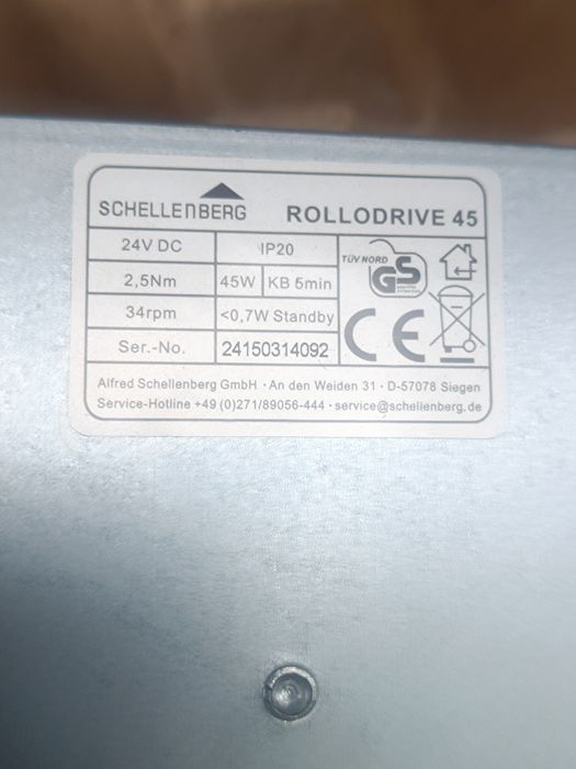 Elektryczny zwijaczy rolet 
elektryczna nawijarka taśmowa: łatwa insta