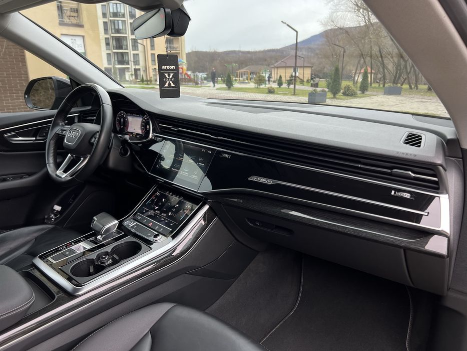 Audi Q8 55 3.0 TFSI 2020p