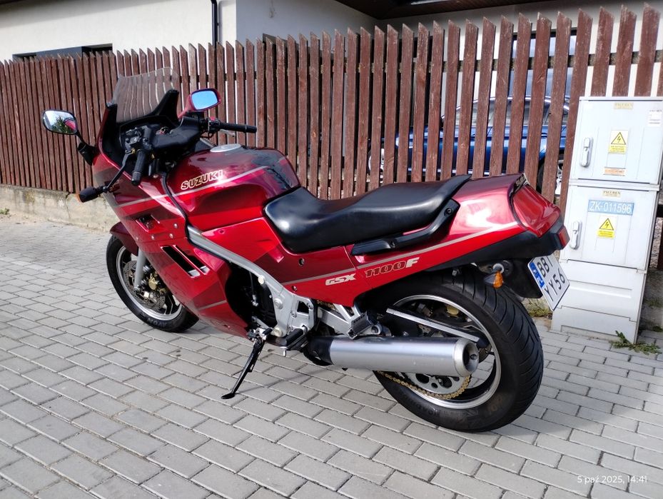 Suzuki GSX 1100F