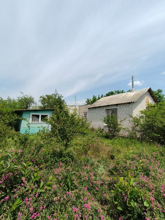 с.Мале Продам будинок з ділянкою 6 соток