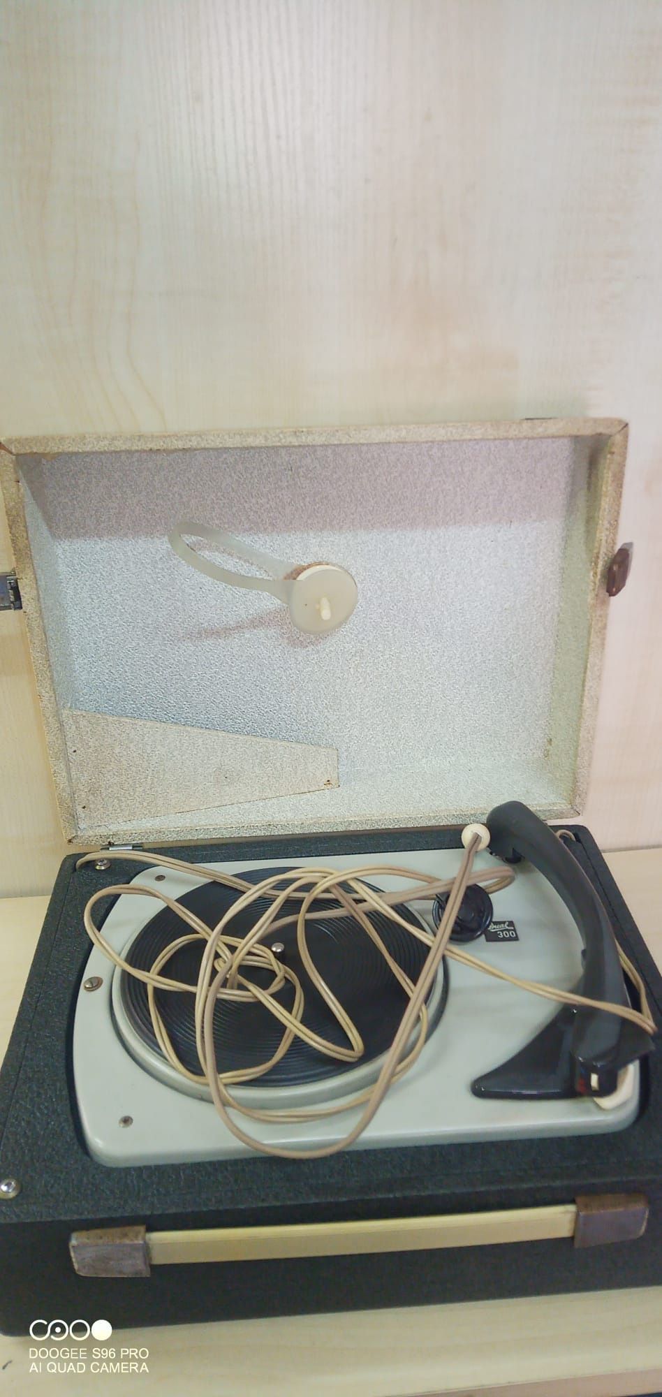 Gira discos Dual 300