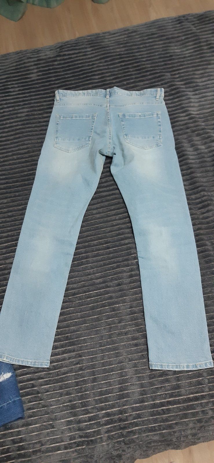 Чоловічі джинси 48