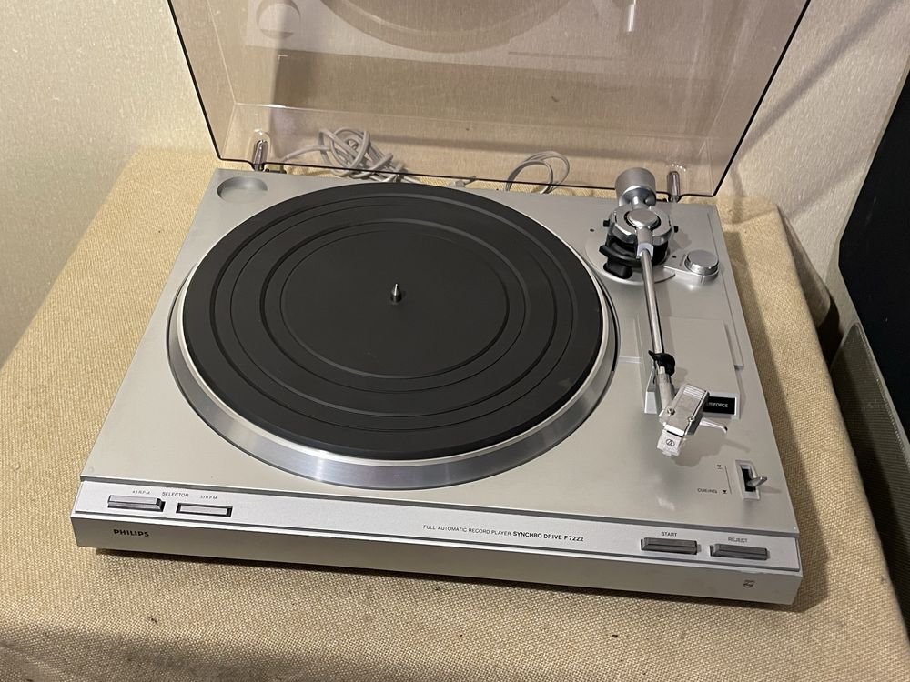 Автоматический HI-FI проигрыватель винила PHILIPS F7222 (BELT DRIVE)