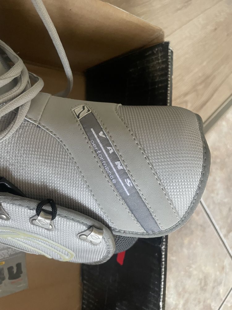 Buty snowboardowe Vans Omni rozmiar 38.5 nowe