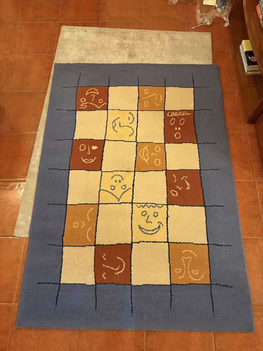 Tapete para hall de entrada ou espaço pequeno. Tamanho: 160 x 120 cm