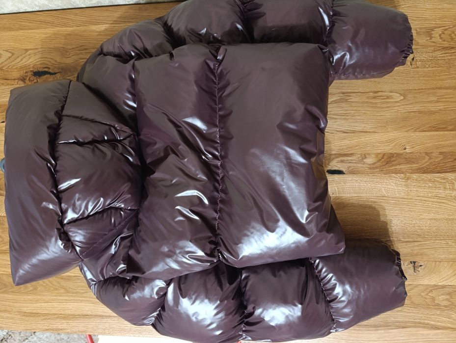 Пуфер колір бургунді