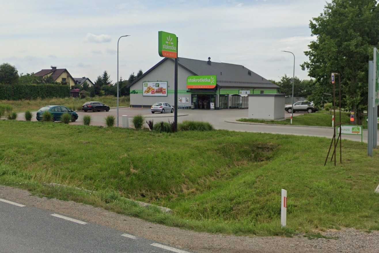 Budynek Supermarketu z umową najmu sieci Stokrotka