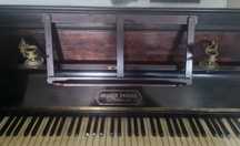 Piano Auchere Freres sec XIX