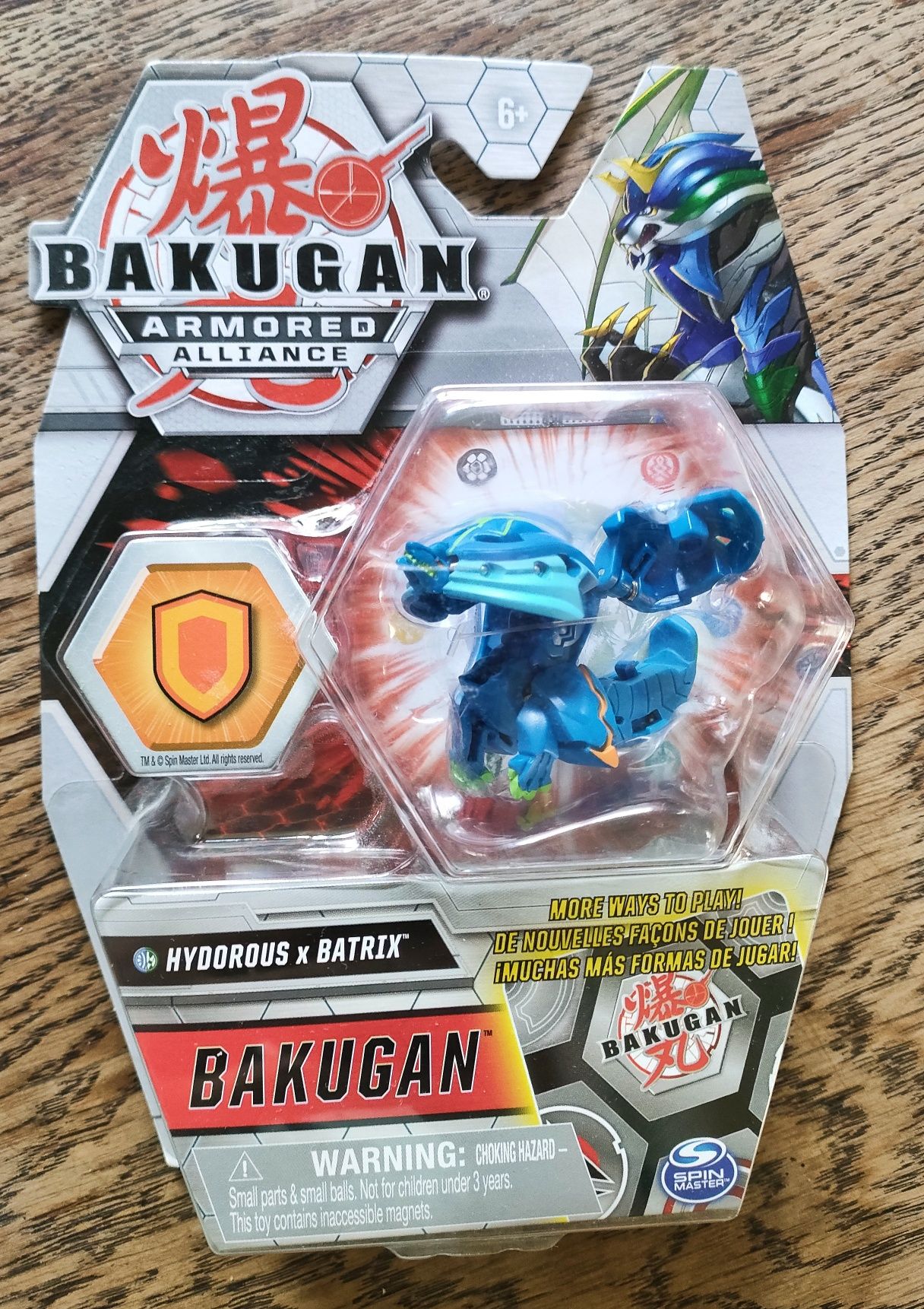Bakugan Armored Alliance Figurka Hydorus x Batrix