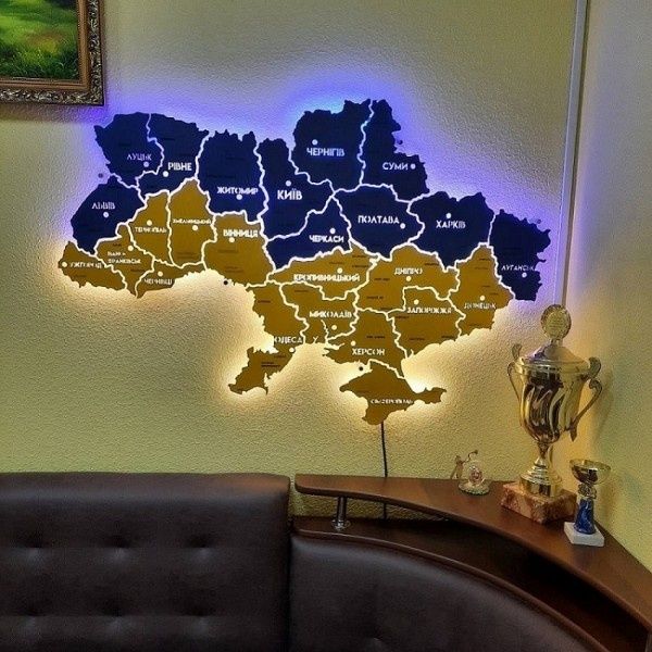 Деревʼяні карти України з підсвіткою, власне виробництво
