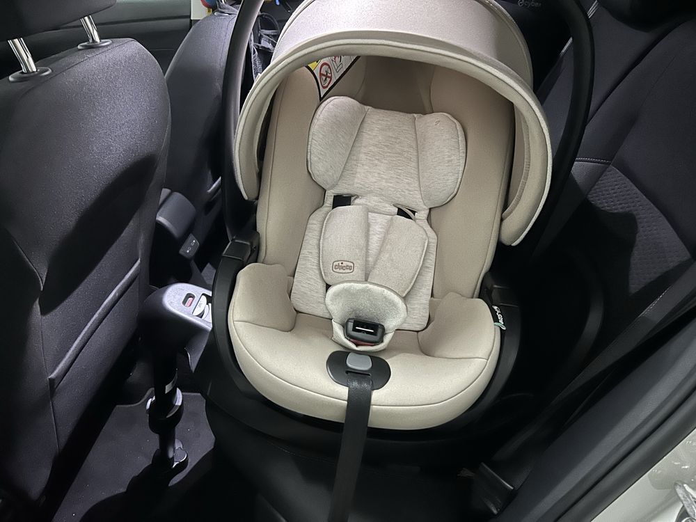 Ovo Chicco First Seat Recline i-Size + Base isofix
