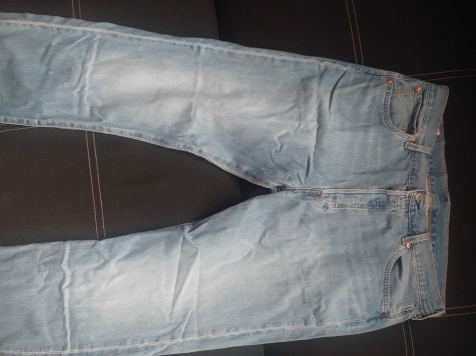 Spodnie jeansy niebieskie proste levi strauss 501 W36 L32
