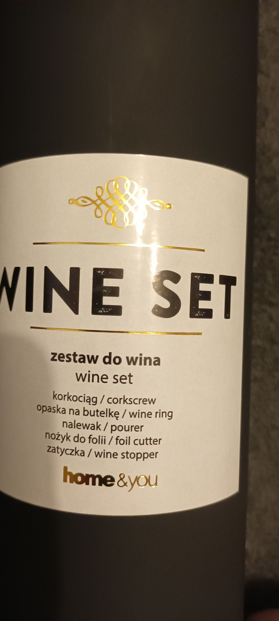 Zestaw do wina / Nowy / Idealny prezent / korkociąg / wine set