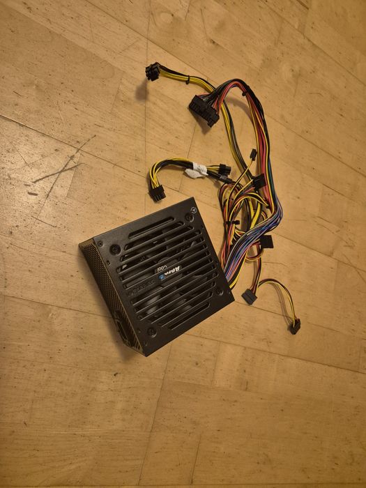 Zasilacz Aerocool PGS VX-650W 80+ BOX 650 W 80 PLUS