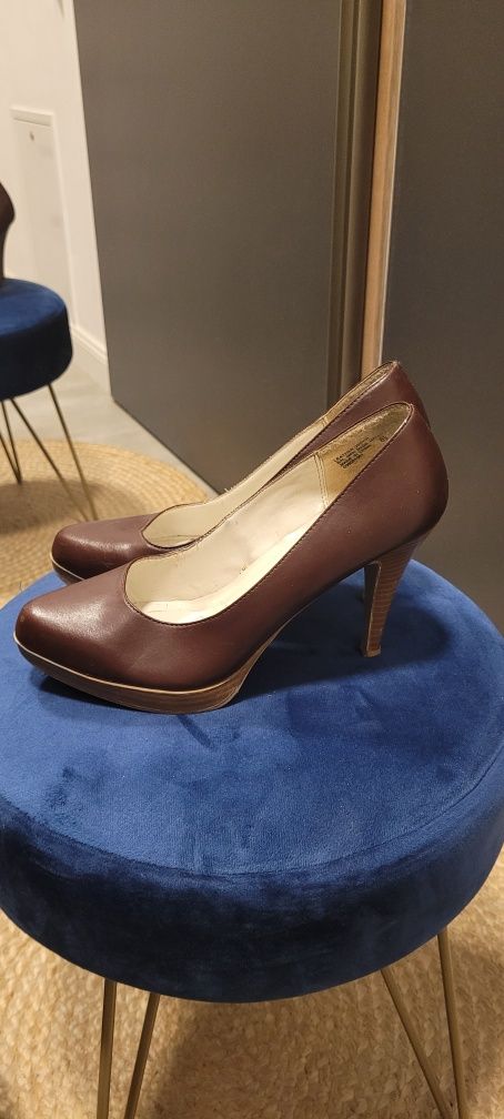 Eleganckie szpilki Mossimo brązowe rozmiar 39